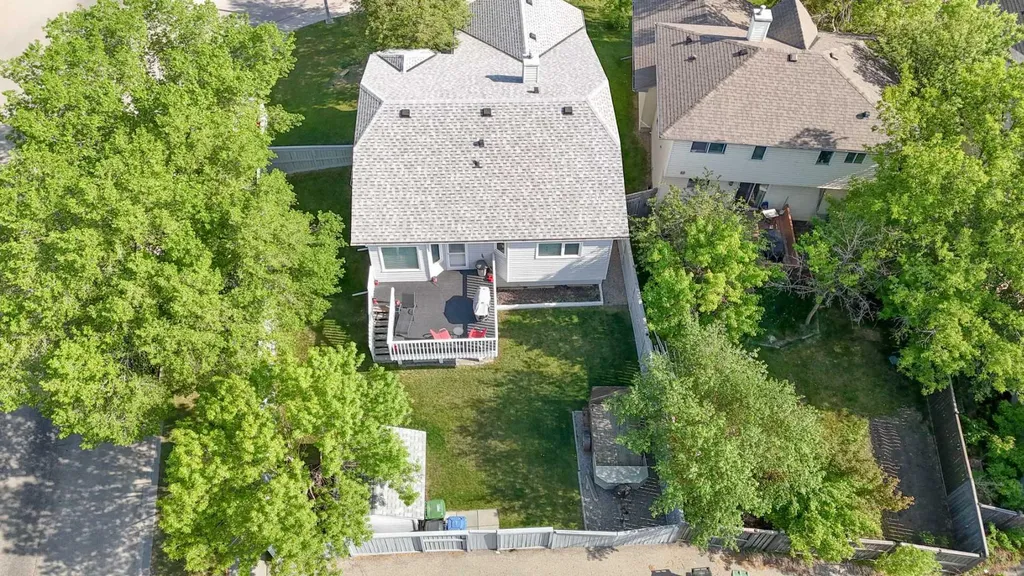 272 Covington Road NE Calgary AB T3K4G2