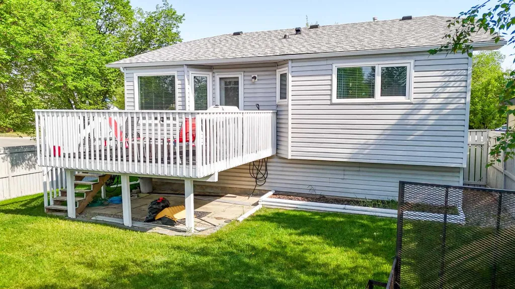 272 Covington Road NE Calgary AB T3K4G2