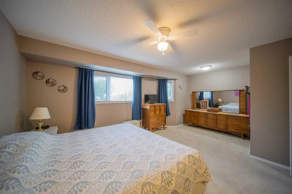 272 Covington Road NE Calgary AB T3K4G2