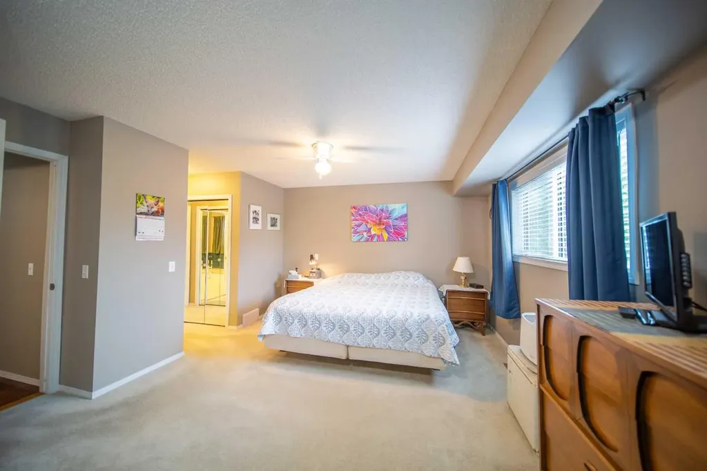 272 Covington Road NE Calgary AB T3K4G2