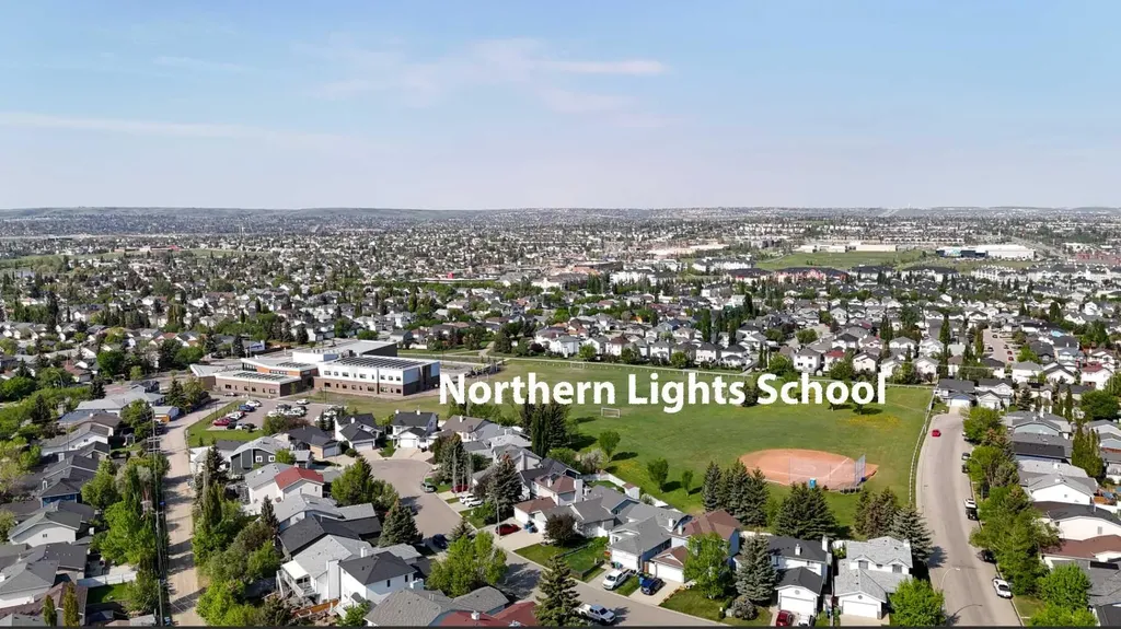 272 Covington Road NE Calgary AB T3K4G2