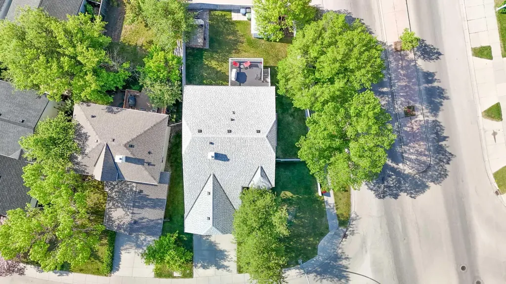 272 Covington Road NE Calgary AB T3K4G2