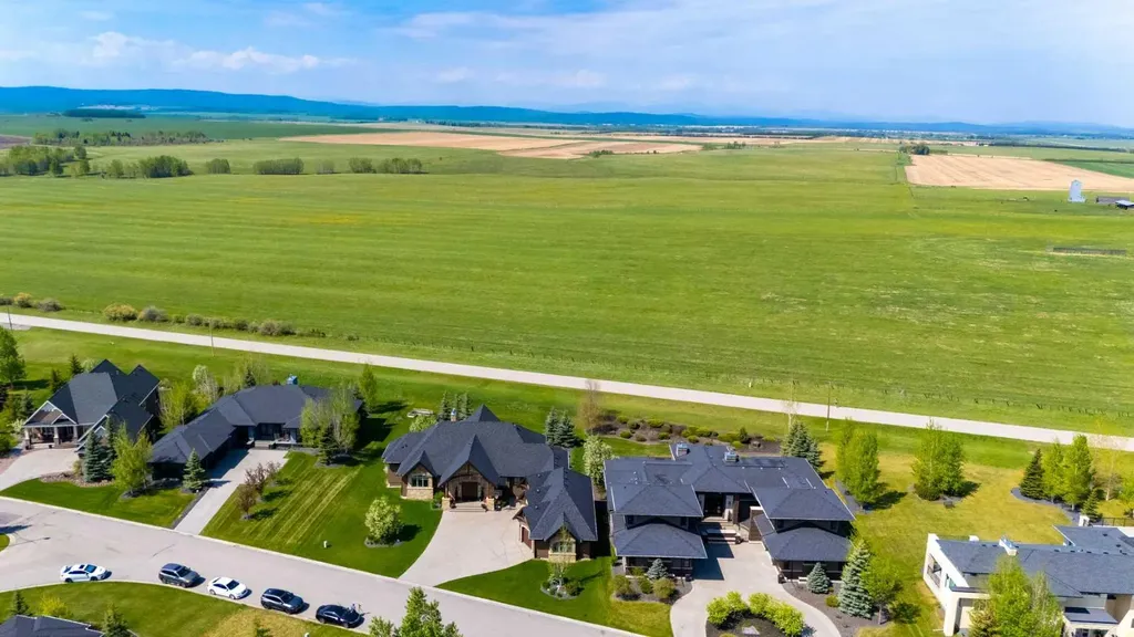 339 Leighton View Rural Rocky View County AB T3Z 0A2