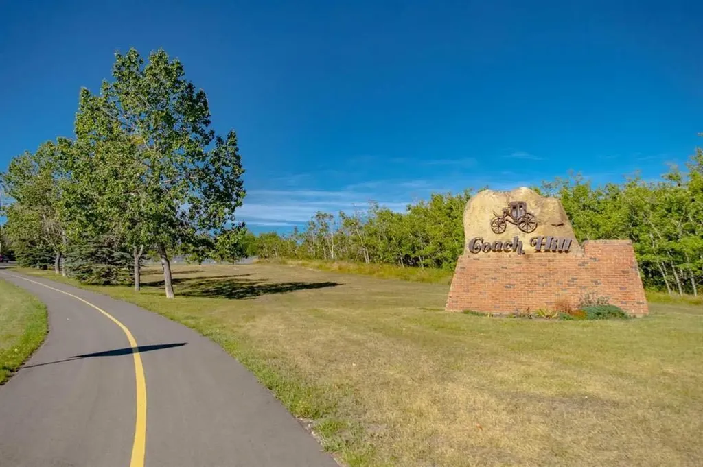 6400 Coach Hill Road SW Calgary AB T3H 1B8
