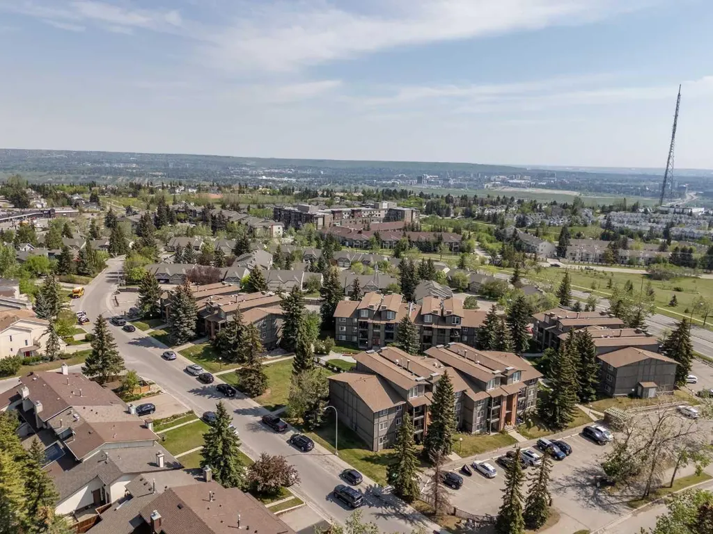 6400 Coach Hill Road SW Calgary AB T3H 1B8