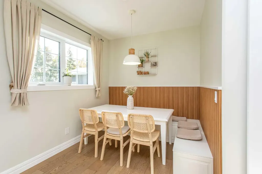 122 Oliver Avenue Gull Lake AB T4L 2N1