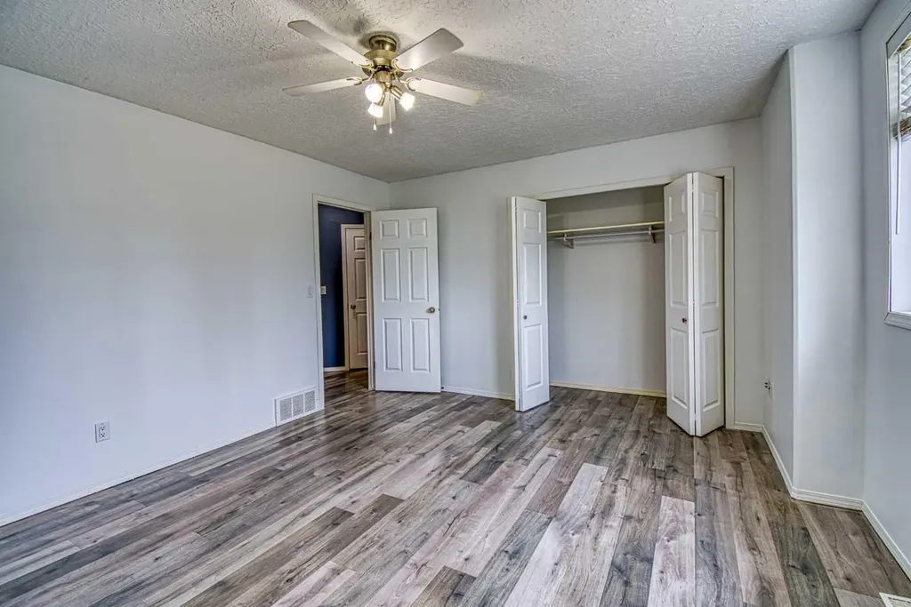 10312B 103 Street Hythe AB T0H 2C0