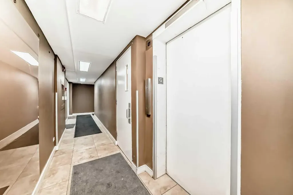 1312 13 Avenue SW Calgary AB T3C0T3