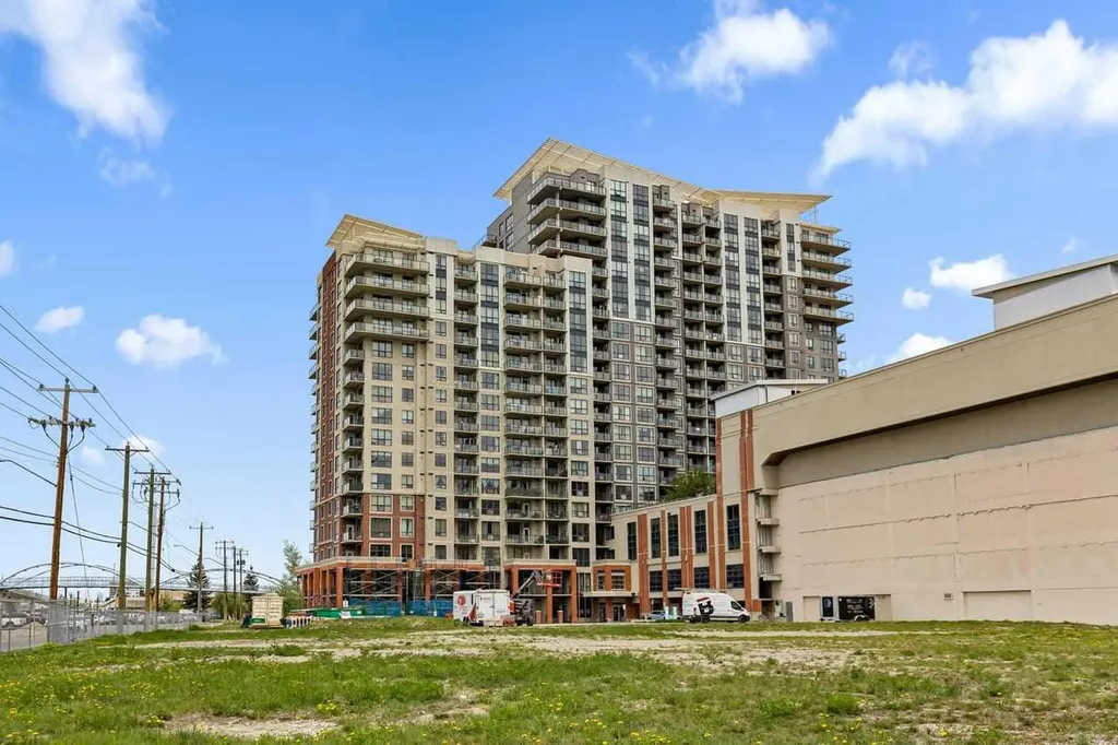 8710 Horton Road SW Calgary AB T2V 0P7