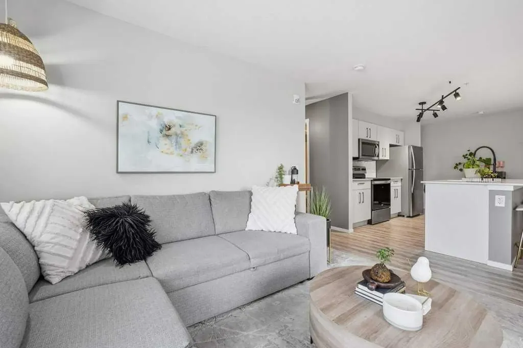 4641 128 Avenue NE Calgary AB T3N 1T4