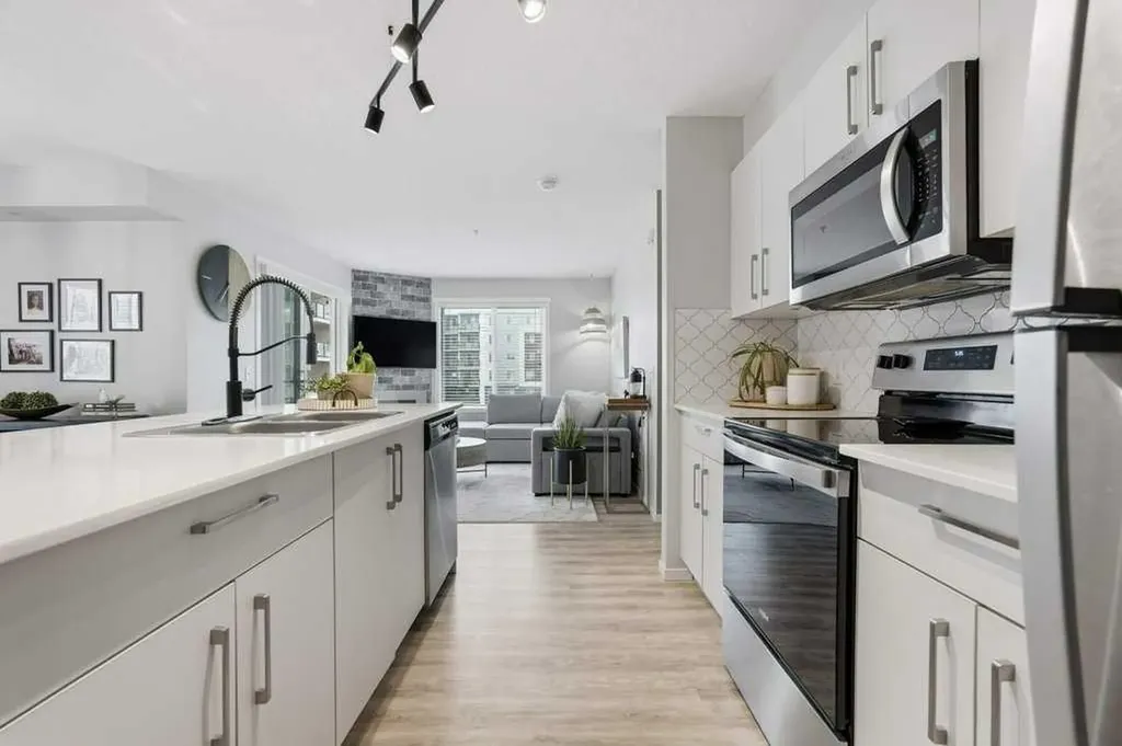 4641 128 Avenue NE Calgary AB T3N 1T4