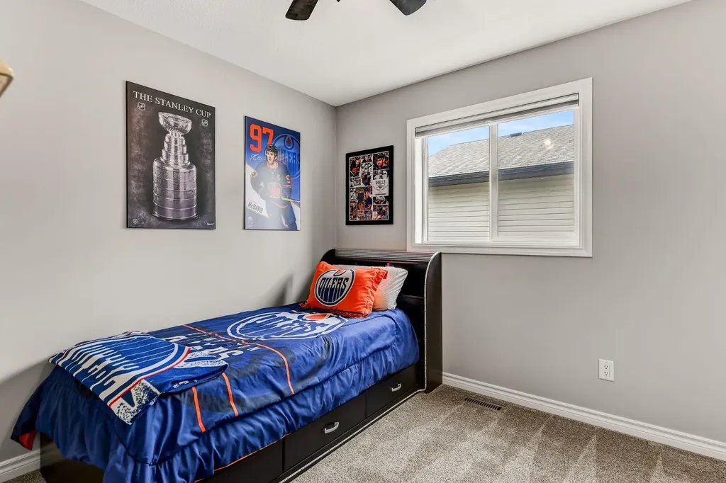 7625 114 Street Grande Prairie AB T8W 2T7