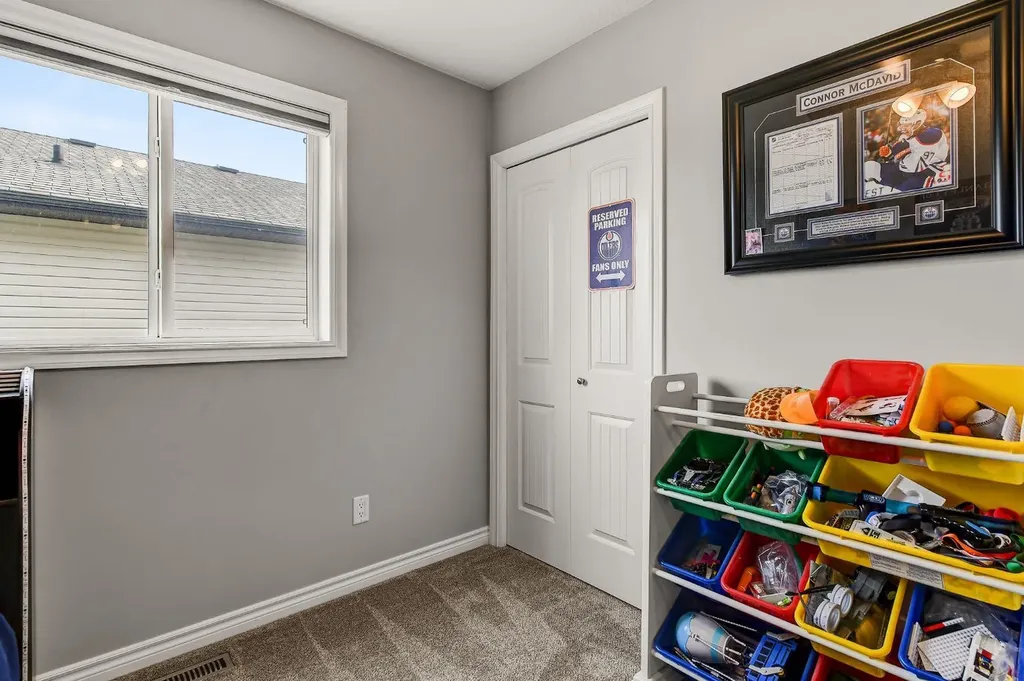 7625 114 Street Grande Prairie AB T8W 2T7