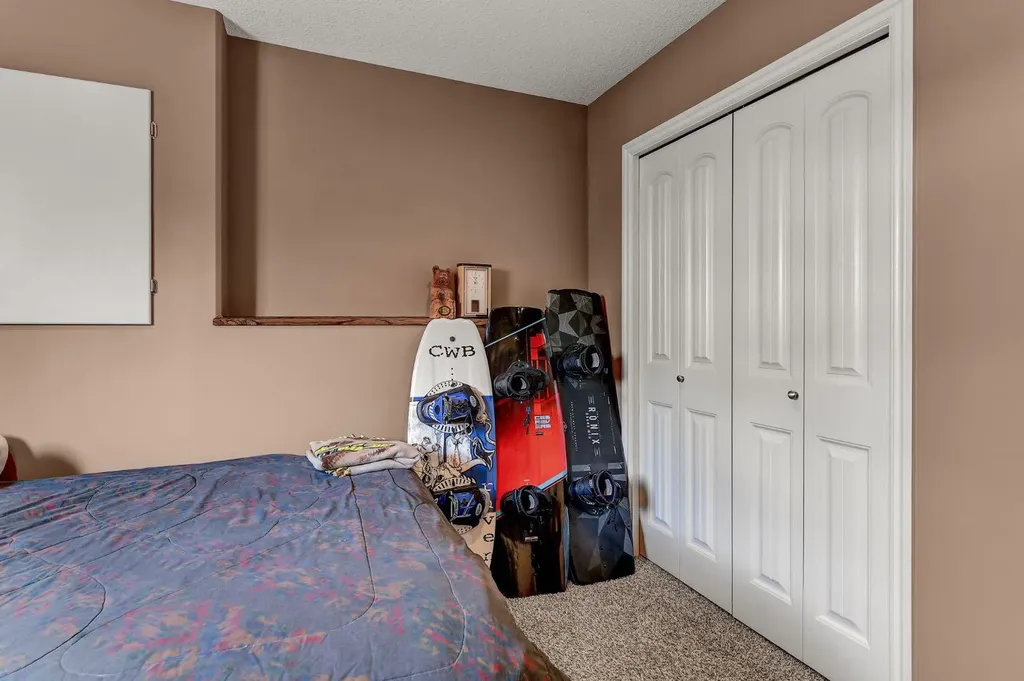7625 114 Street Grande Prairie AB T8W 2T7