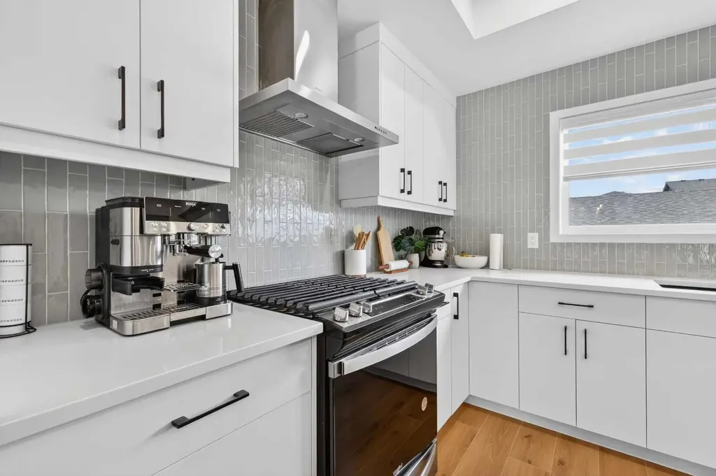 14 Wolf Creek Rise SE Calgary AB T2X 4Y9