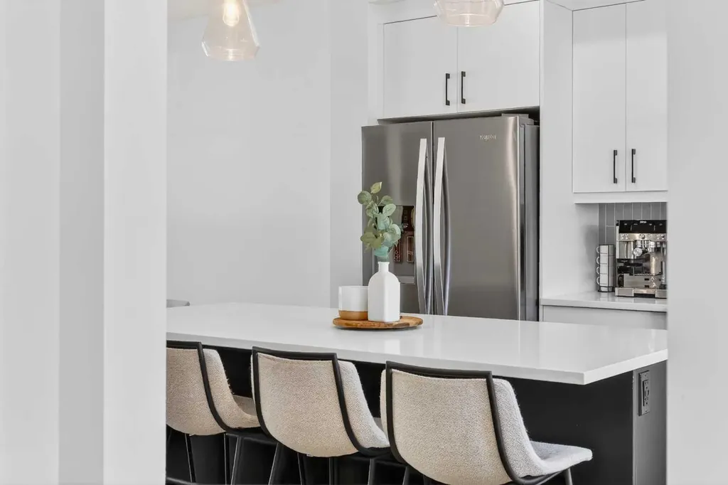 14 Wolf Creek Rise SE Calgary AB T2X 4Y9