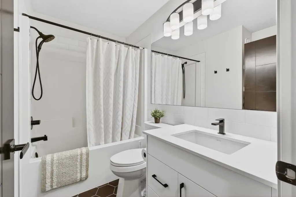 14 Wolf Creek Rise SE Calgary AB T2X 4Y9