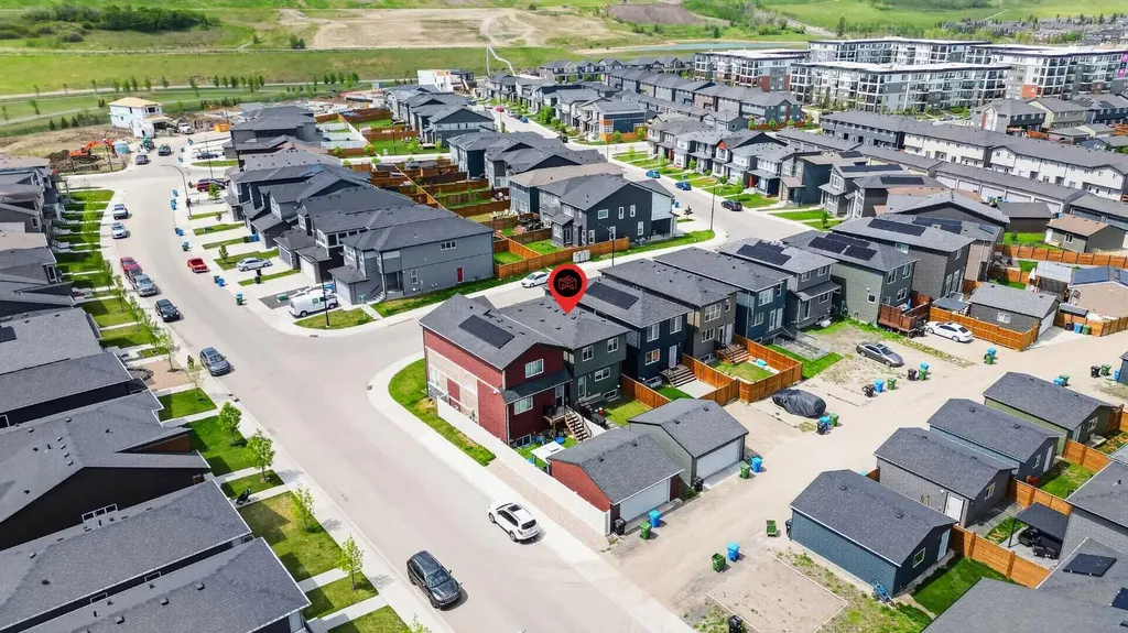 14 Wolf Creek Rise SE Calgary AB T2X 4Y9