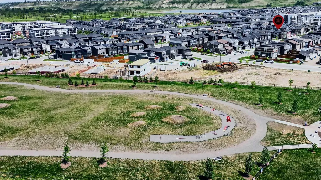 14 Wolf Creek Rise SE Calgary AB T2X 4Y9