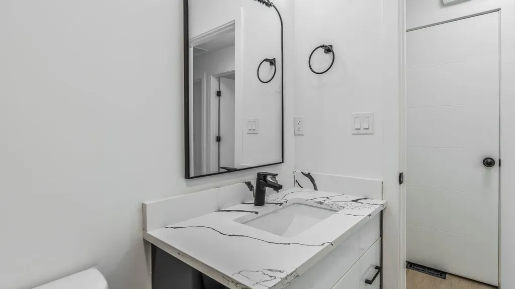 172 Pinewind Road NE Calgary AB T1y2g9