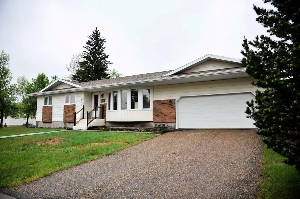 3911 57 Street Camrose AB T4V 3H6