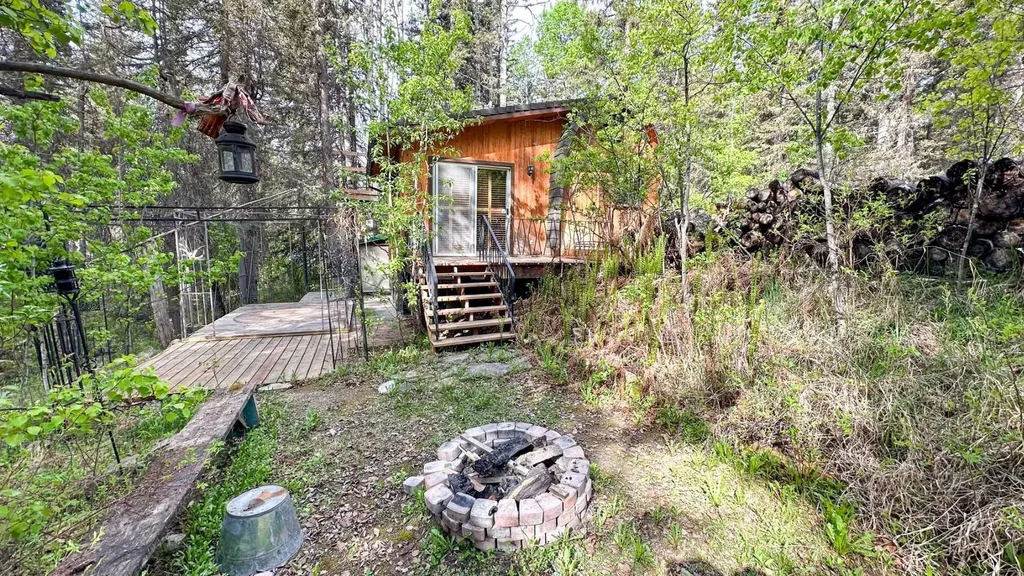 5227 Township Road 320 Rural Mountain View County AB T0M1X0