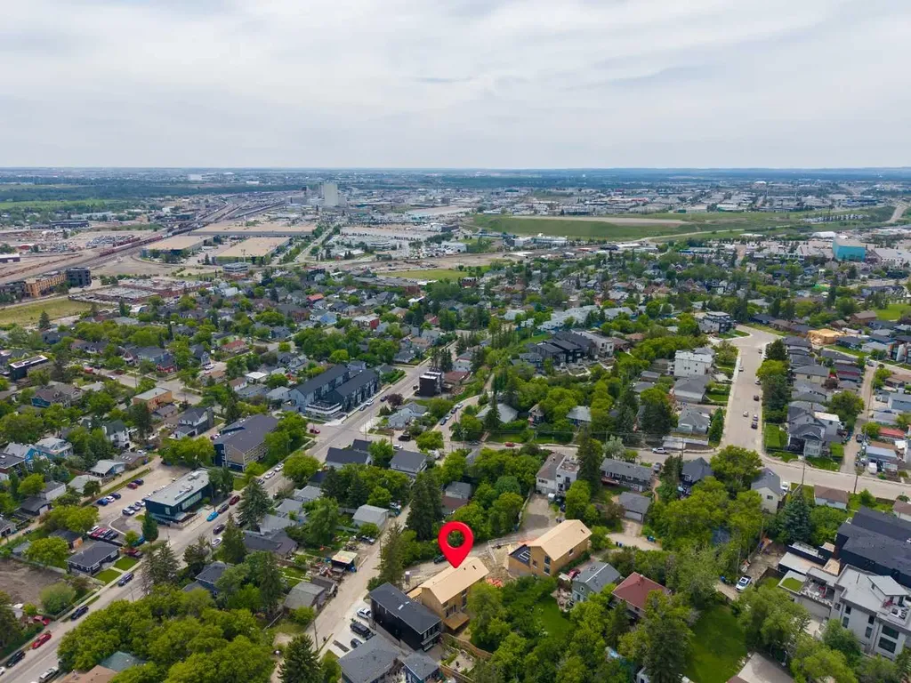 836 Bison Path SE Calgary AB T2G 4L5