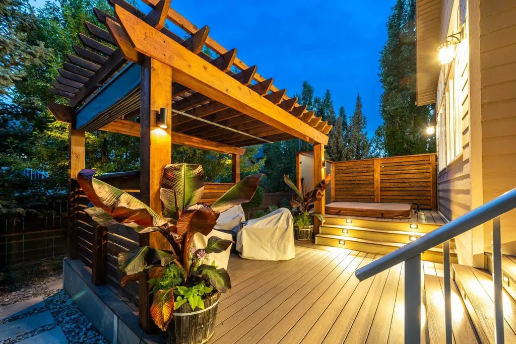 120 Elgin Estates View SE Calgary AB T2Z 0N7