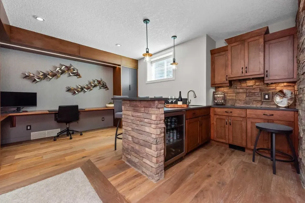 120 Elgin Estates View SE Calgary AB T2Z 0N7