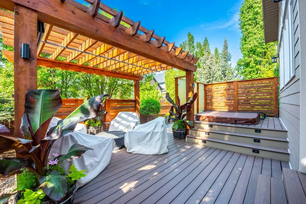 120 Elgin Estates View SE Calgary AB T2Z 0N7