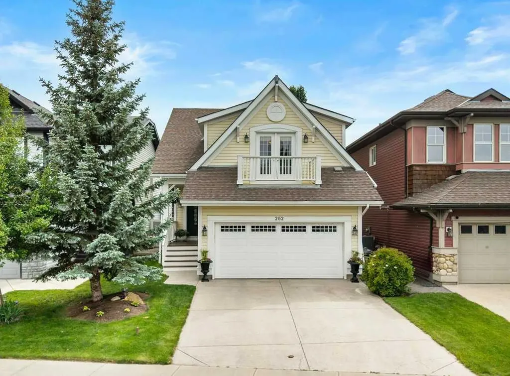 262 Autumn Circle SE Calgary AB T3M 0J8