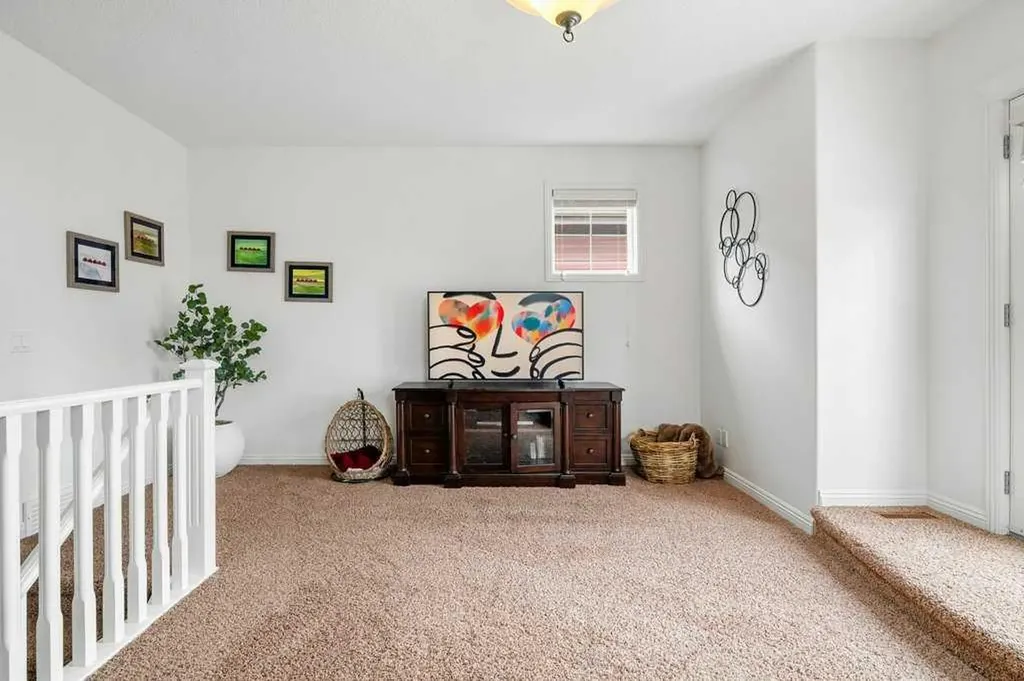 262 Autumn Circle SE Calgary AB T3M 0J8