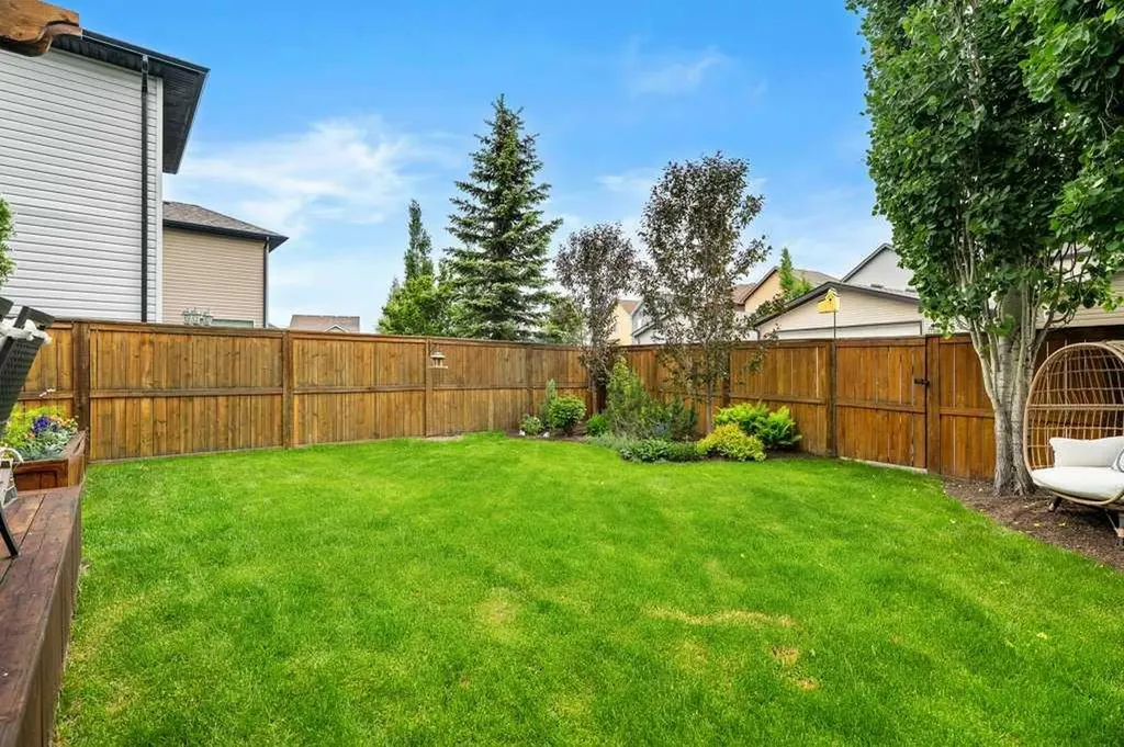 262 Autumn Circle SE Calgary AB T3M 0J8