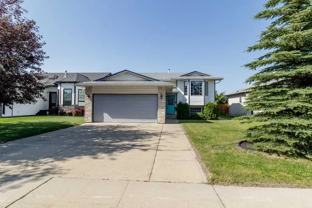 10 Kingston Drive Red Deer AB T4P 3P9