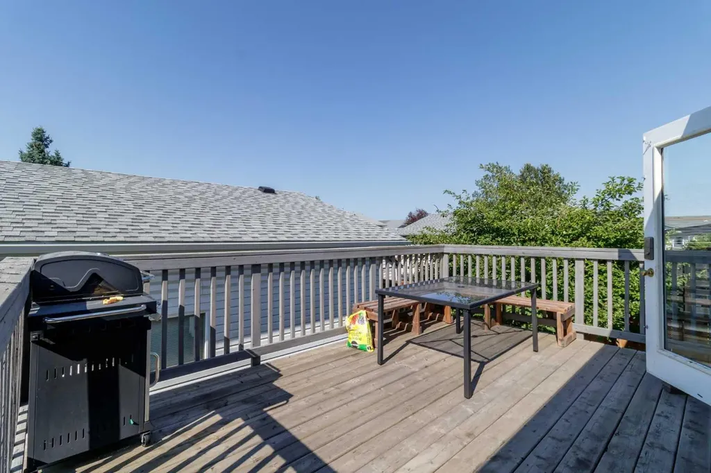 10 Kingston Drive Red Deer AB T4P 3P9