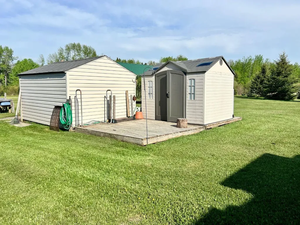 62002 Twp Road 462a Buck Lake AB T0C 0T0