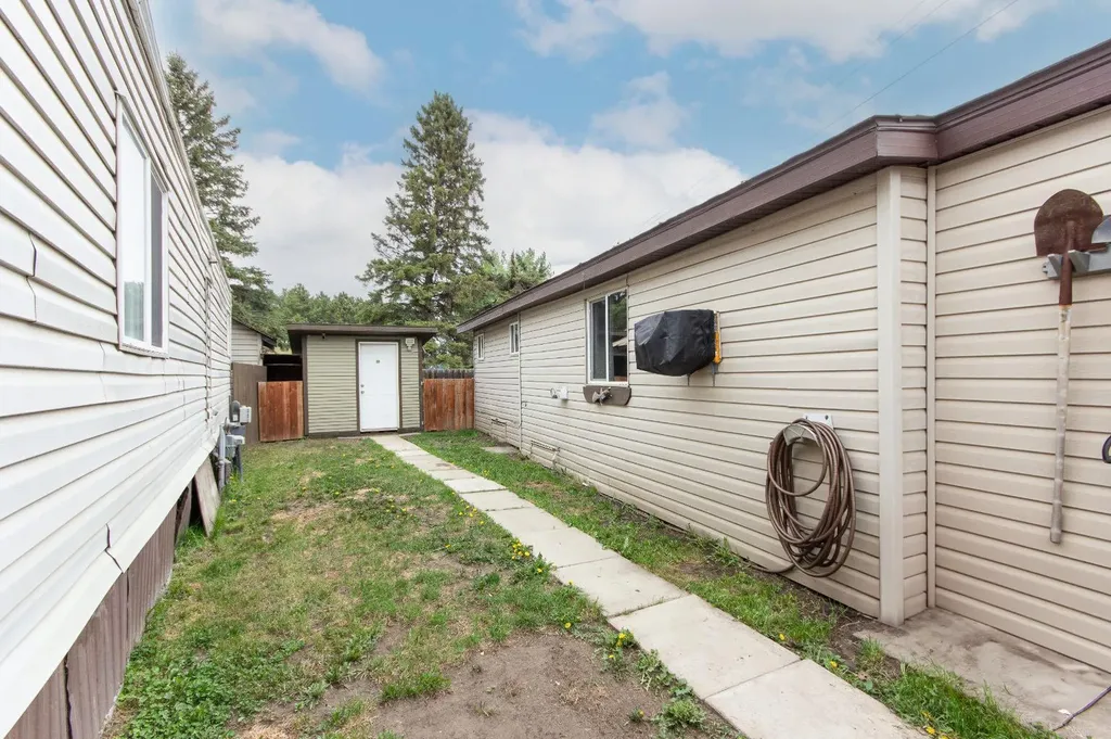 5500 Womacks Road Blackfalds AB T0M 0J0