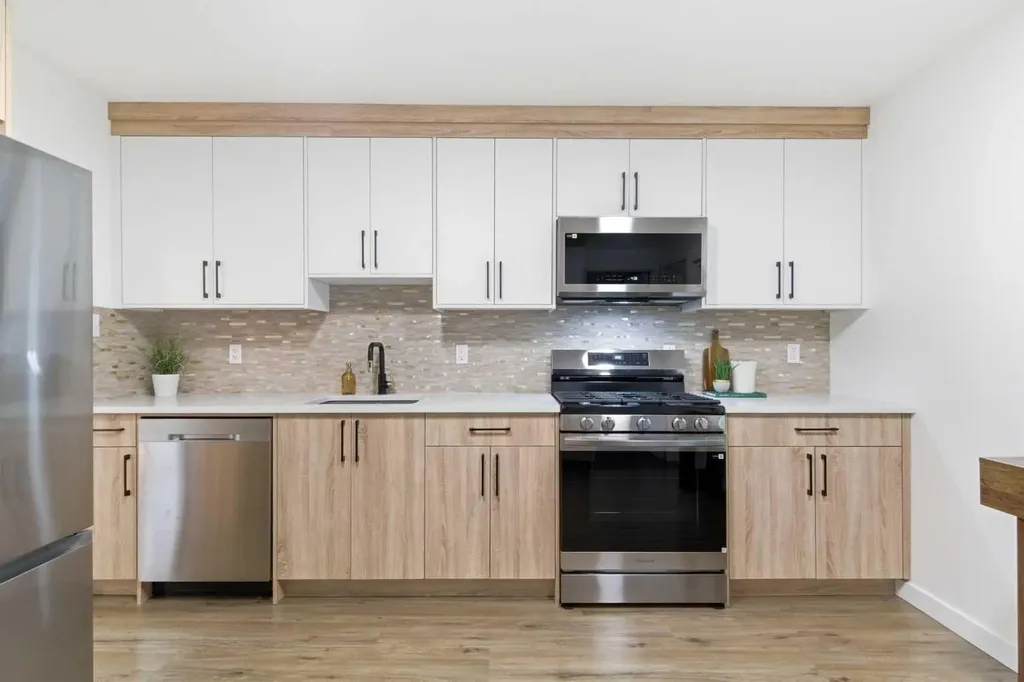 3615 1 Street NE Calgary AB T2E 3L8