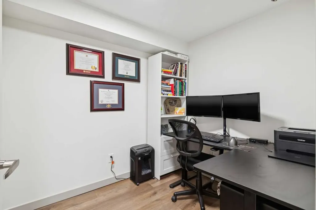3202 1 Street SW Calgary AB T2S 1R1