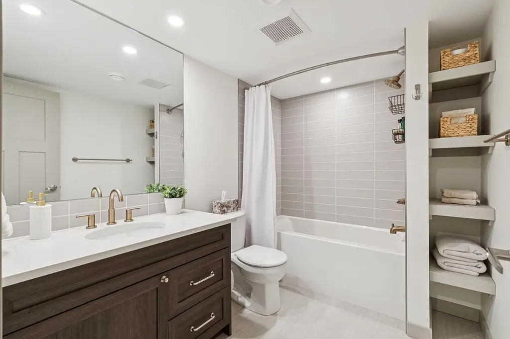 3202 1 Street SW Calgary AB T2S 1R1