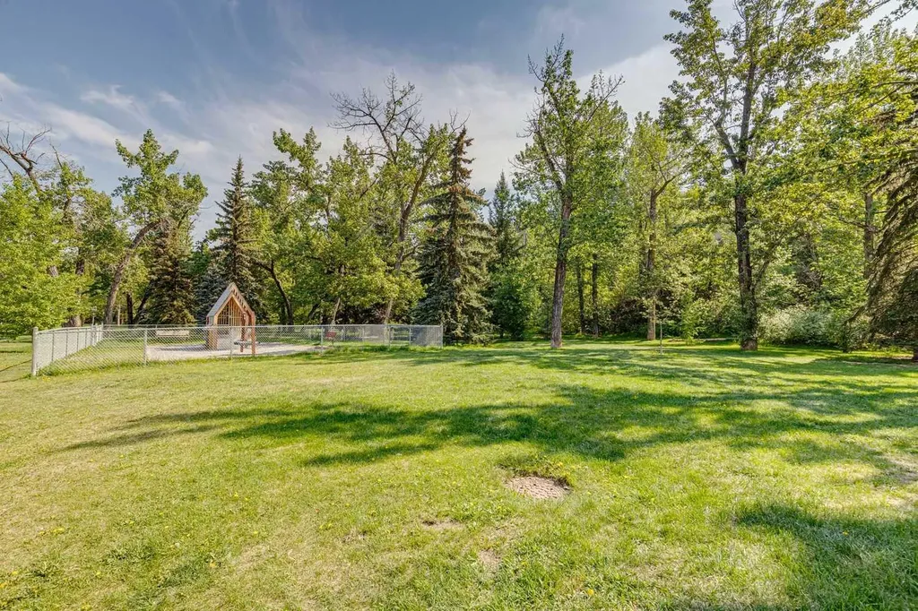 3202 1 Street SW Calgary AB T2S 1R1