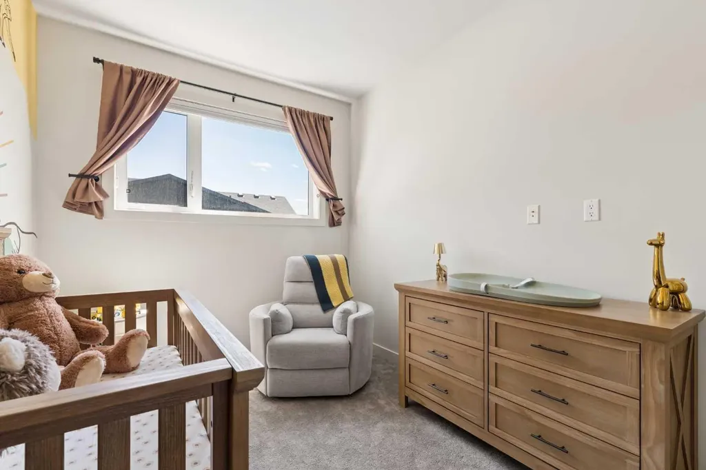 5406 21 Street SW Calgary AB T3E1L1