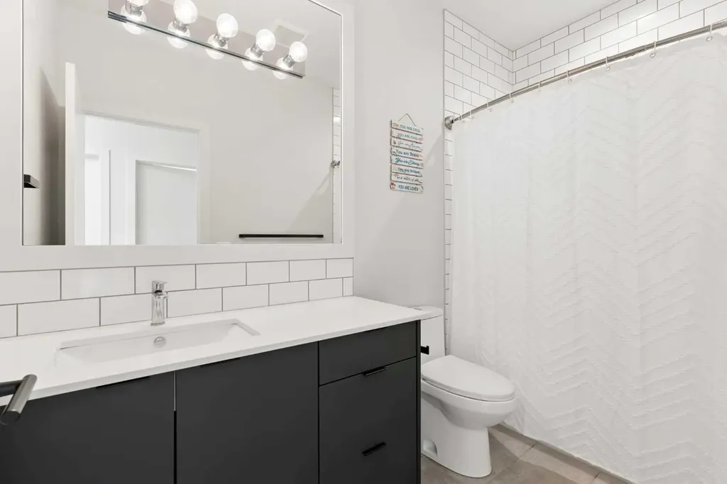 5406 21 Street SW Calgary AB T3E1L1