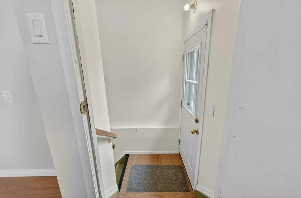 1632 Robson Crescent SE Calgary AB T2A 1Y7