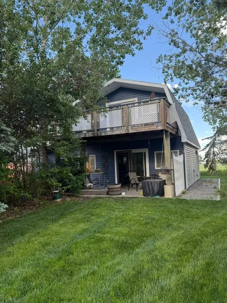 263058 Township Road 252 Rural Wheatland County AB T0J 1Y0