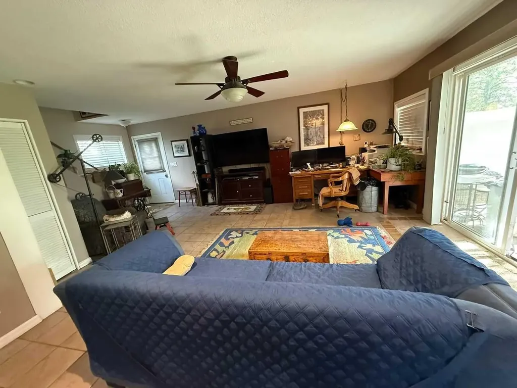 263058 Township Road 252 Rural Wheatland County AB T0J 1Y0