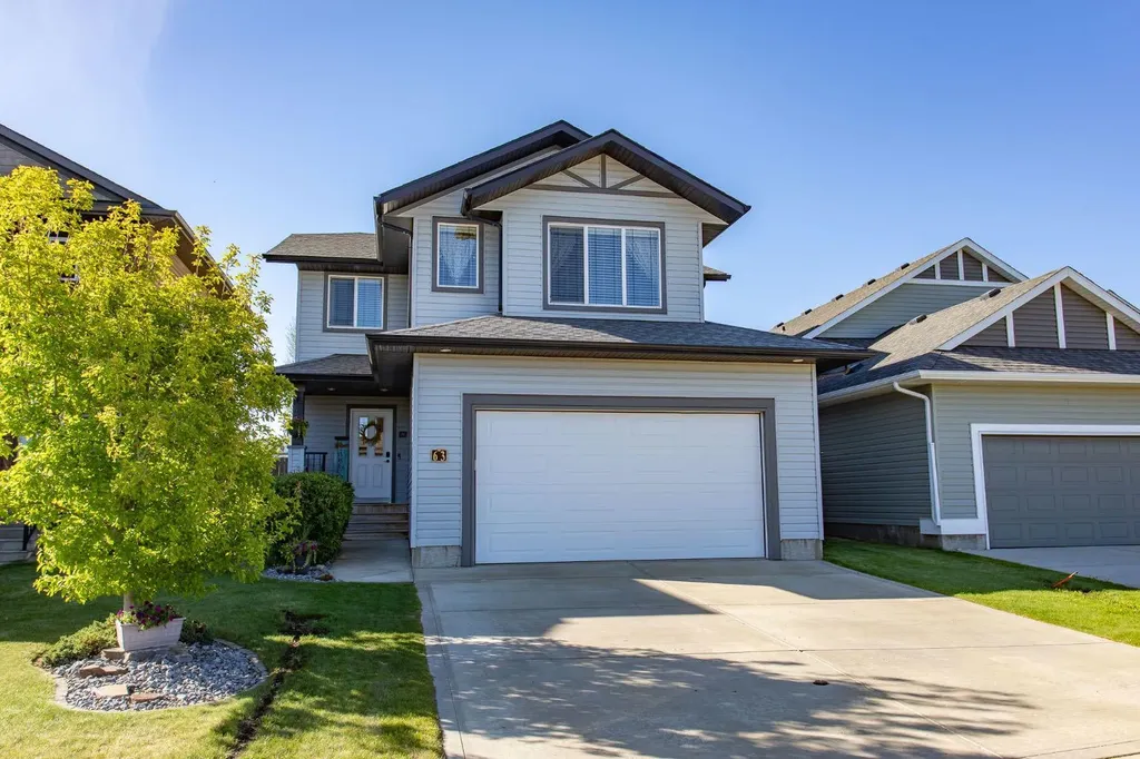 63 Bowman Circle Sylvan Lake AB T4S 0H9