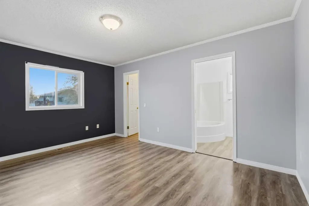 16 Karlzen Court Whitecourt AB T7S 1T7