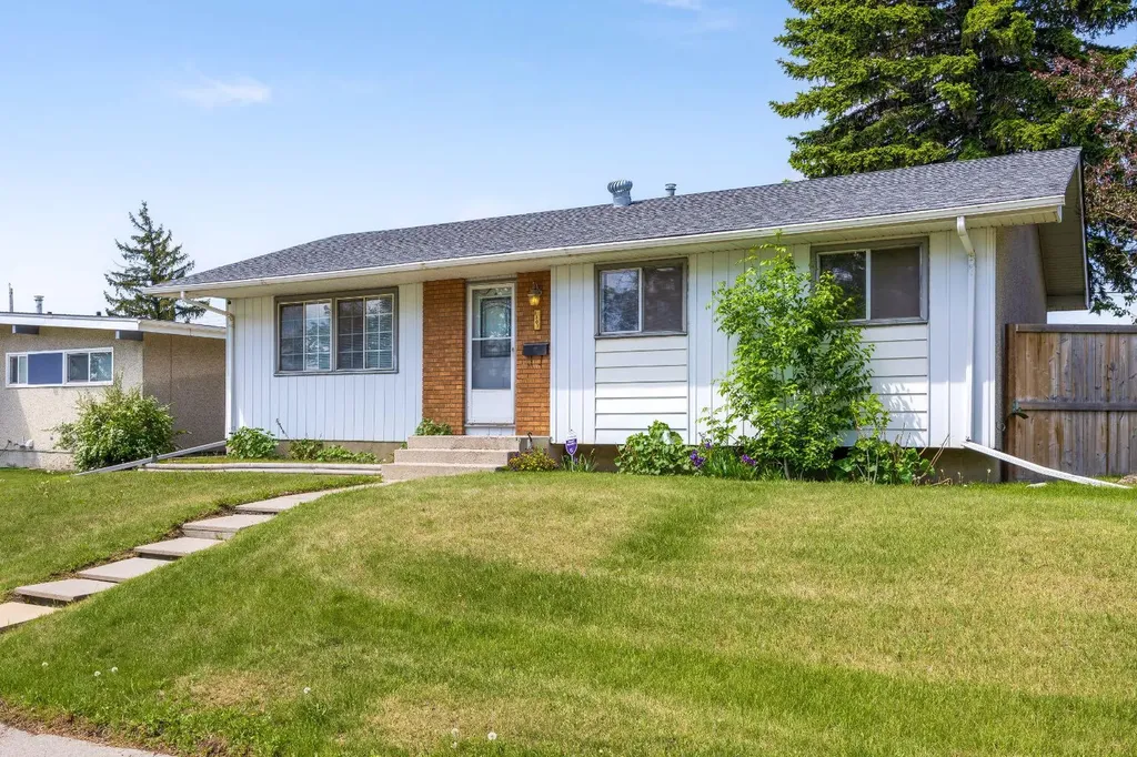 1307 Radisson Drive SE Calgary AB T2A 1Z3
