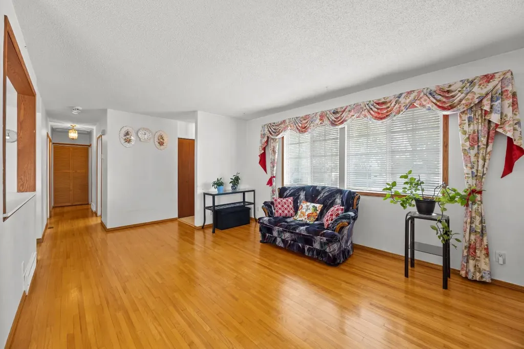 1307 Radisson Drive SE Calgary AB T2A 1Z3